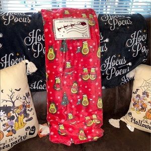 Christmas Avocado Plush Throw Blanket